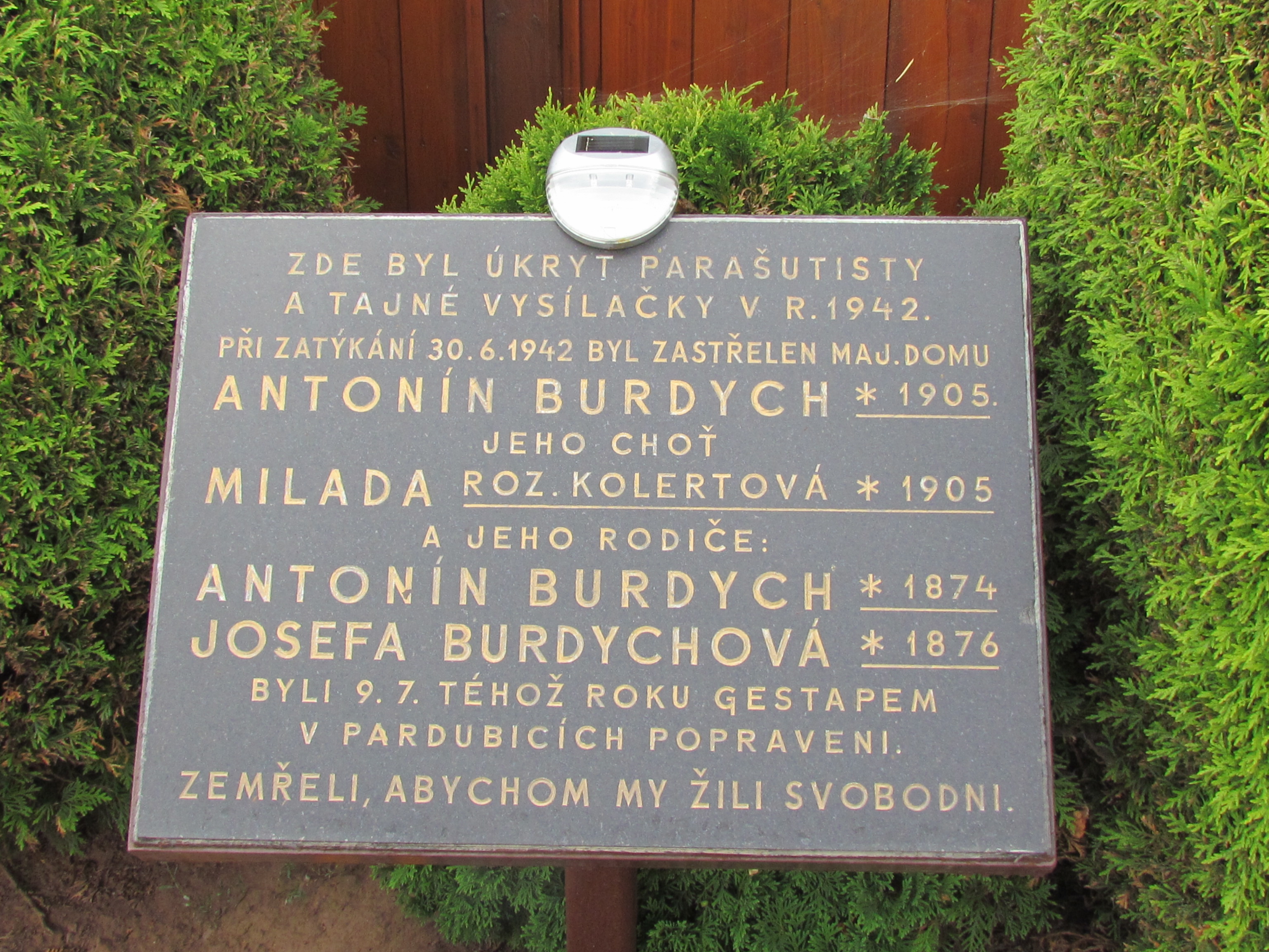 Kostelecké Končiny